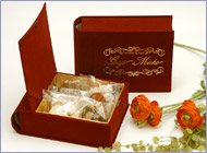 �N���b�N����Ɗg��摜��\�����܂�